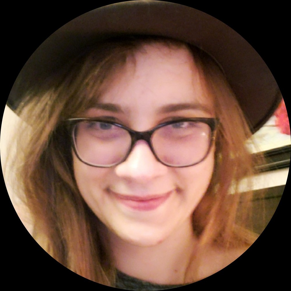 Meet your Posher, Monica